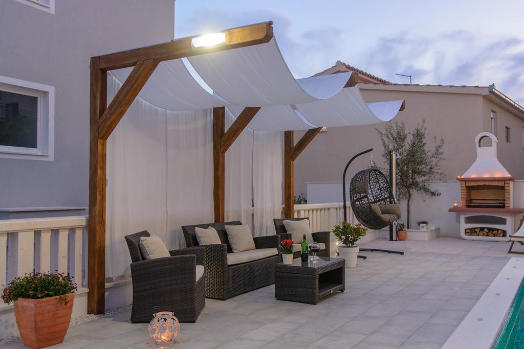 Apartments Villa Atlantis Трогир Экстерьер фото