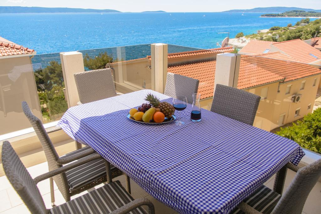 Apartments Villa Atlantis Трогир Экстерьер фото